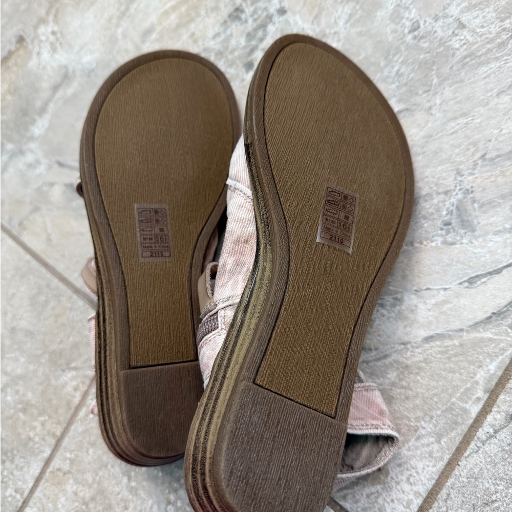 Blowfish Malibu Balla Tie Dye Pink Women’s Sandals - Picture 4 of 4